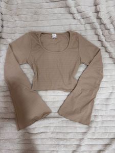 Long Sleeve Bell  Crop T