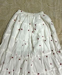 White Tiered Midi Skirt with Heart Print