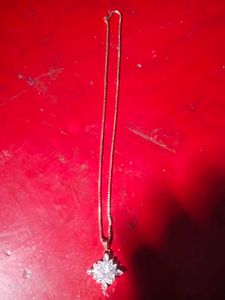 Sparkling Star Pendant Necklace