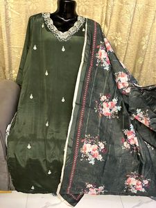 Elegant Green Kurta Set