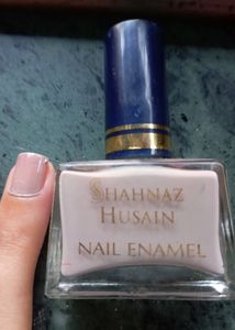 Shahnaz Husain Nail Paint