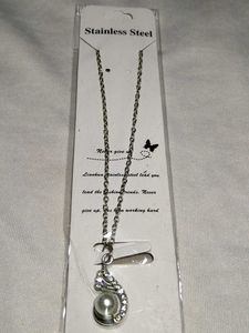 Elegant Stainless Steel Pearl Necklace