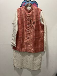 manyavar Ethnic Men's Kurta Set