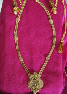 Long Golden Necklace With Earrings