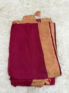 Elegant Maroon Saree with Golden Border