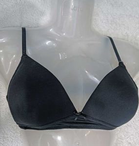 Classic Black Bra🇲🇾❄️ - Everyday Comfort