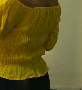 Off-Shoulder Top