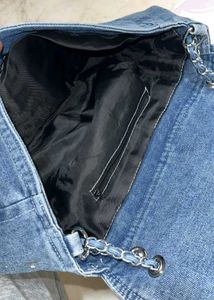 Denim Shoulder Bag with Silver Chain ✨️
