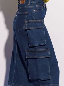 FREAKINS | Denim Cargo-Pockets Midi Skirt