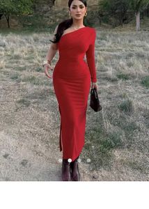 Savana red bodycon dress