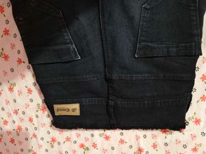 Black Distressed Jeans
