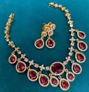 AD America Diamond Necklace &amp; Earring Set