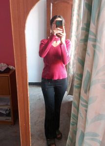 Stylish red V-Neck Top