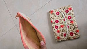 Embroidered Clutch Set