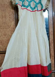 Unused Moti/off white colour Anarkali suit