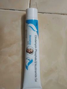 Acnatop Clindamycin Phosphate Gel