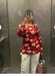 Maroon Floral Bell Sleeve Top