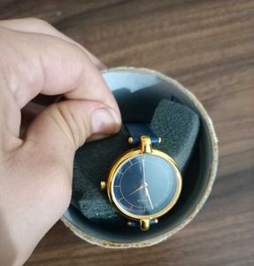 Elegant Blue Leather Strap Watch