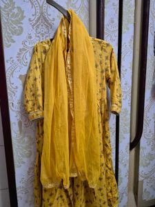 Cute Yellow Girls Kurta Set
