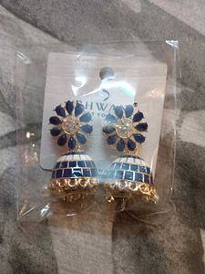 Stunning Blue &amp; White Jhumka Earrings