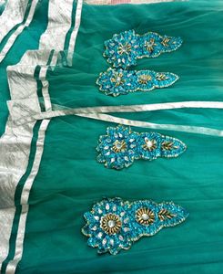 Beautiful 😍 Net Gown With Baloon Astin In ₹299