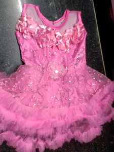✨ Sparkling Pink Party Dress 🩷