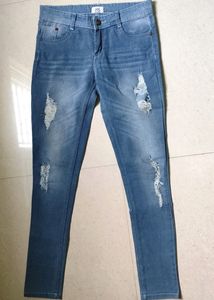 Skinny Ripped Jeans