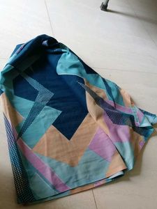 Stylish Geometric Print Saree