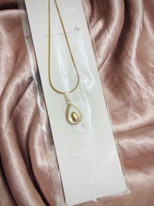 Elegant Pendant Necklace (Anti-Tarnish Finish)