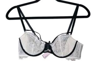 Victoria's secret bra