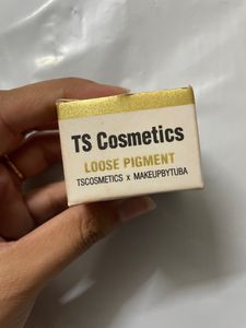 TS Cosmetics Loose Pigment In The Shade-Slay Queen