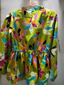 Vibrant Floral Print top