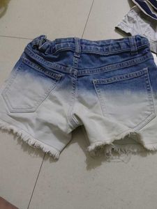 Chic Embellished Skirt