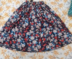 Cute Floral Print Skirt