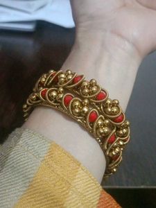 Gold &amp; Red Bangle Set