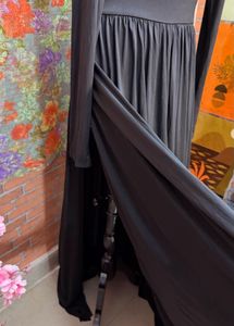 Dracula Black Maxi Dress for Diva🧚🏻‍♂️