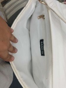 Stylish White Quilted Crossbody Bag