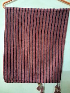 Striped scarf with Tassels
