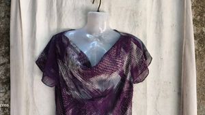 Chic Purple Print Flowy Top