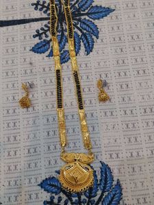 Elegant Gold Mangalsutra with Earrings