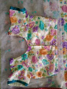 🆕New Net Floral Print Saree with Blouse
