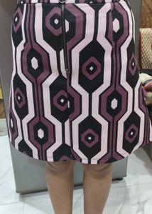 Geometric Print Mini Skirt