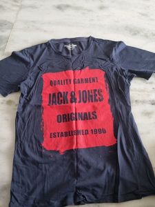 MEN Tshirt