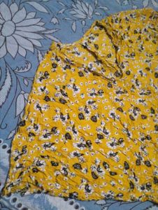 Cute Yellow Floral Top
