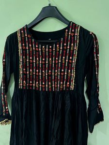 Embroidered Black Kurta