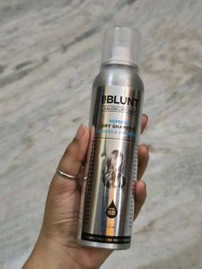 BBLUNT Refresh Dry Shampoo