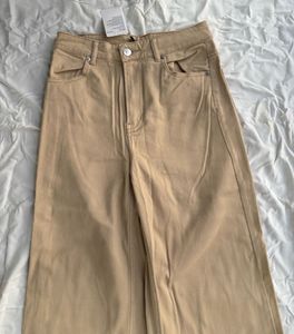 H&M Beige NEW WITH TAG Wide Leg Jeans