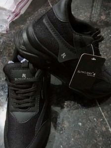 Black Men's Sneakers