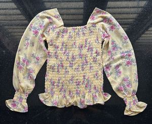 Chic Floral Smocked Puff Sleeve Top