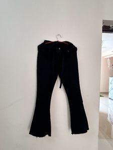 Black bootcut Jeans